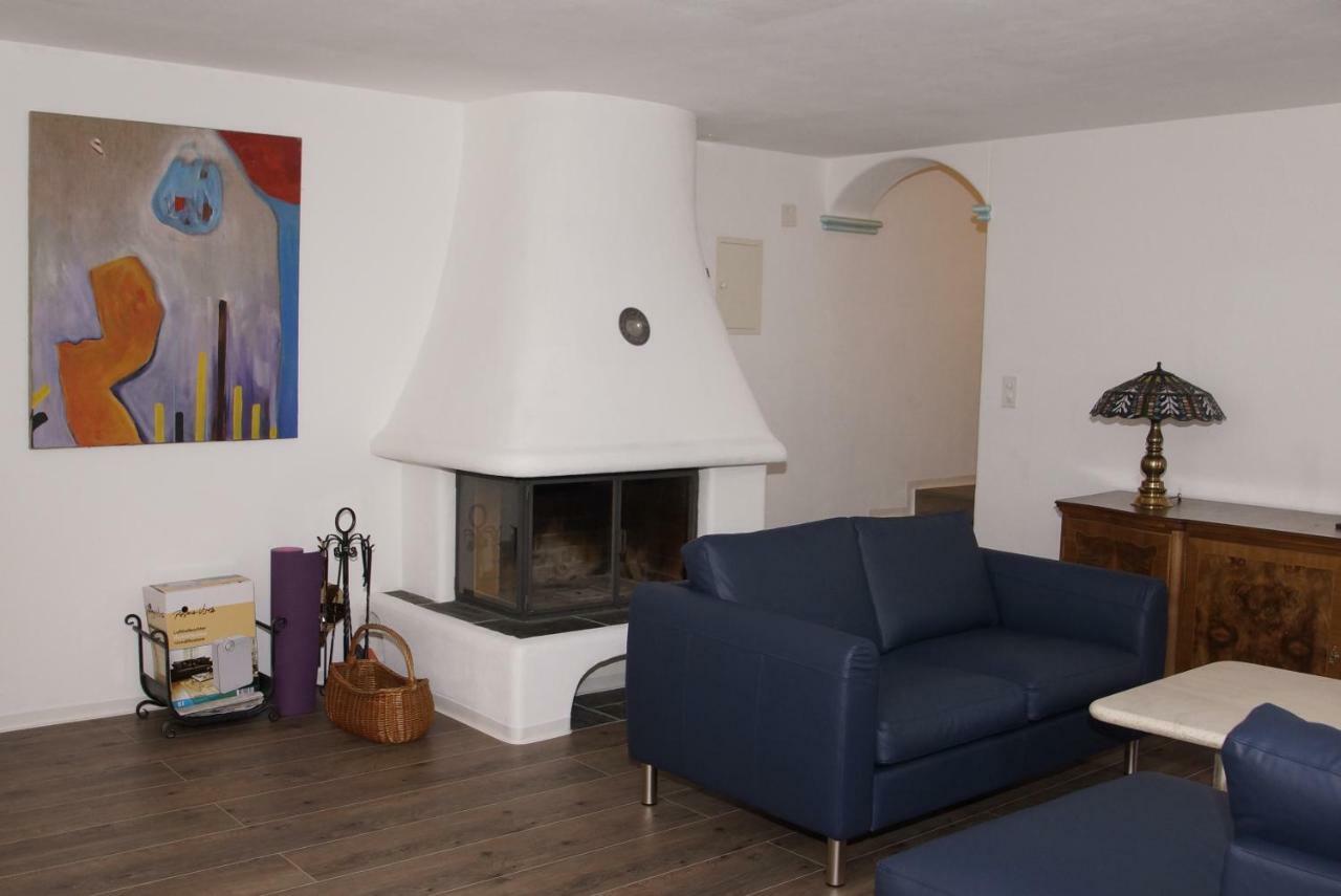 Apartamento Chasa Melchior Zernez Exterior foto