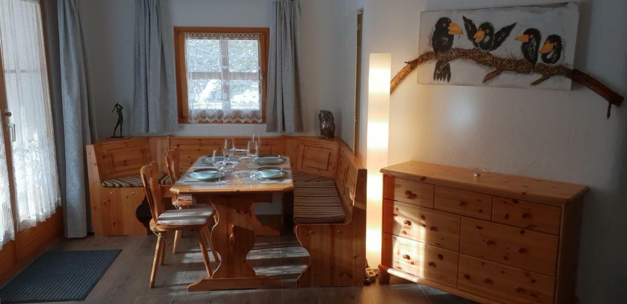 Apartamento Chasa Melchior Zernez Exterior foto
